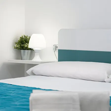 Panarea Svlc 아파트 산비토로카포